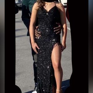 Prom dress for sale! Originally bought for $550 asking for $250!